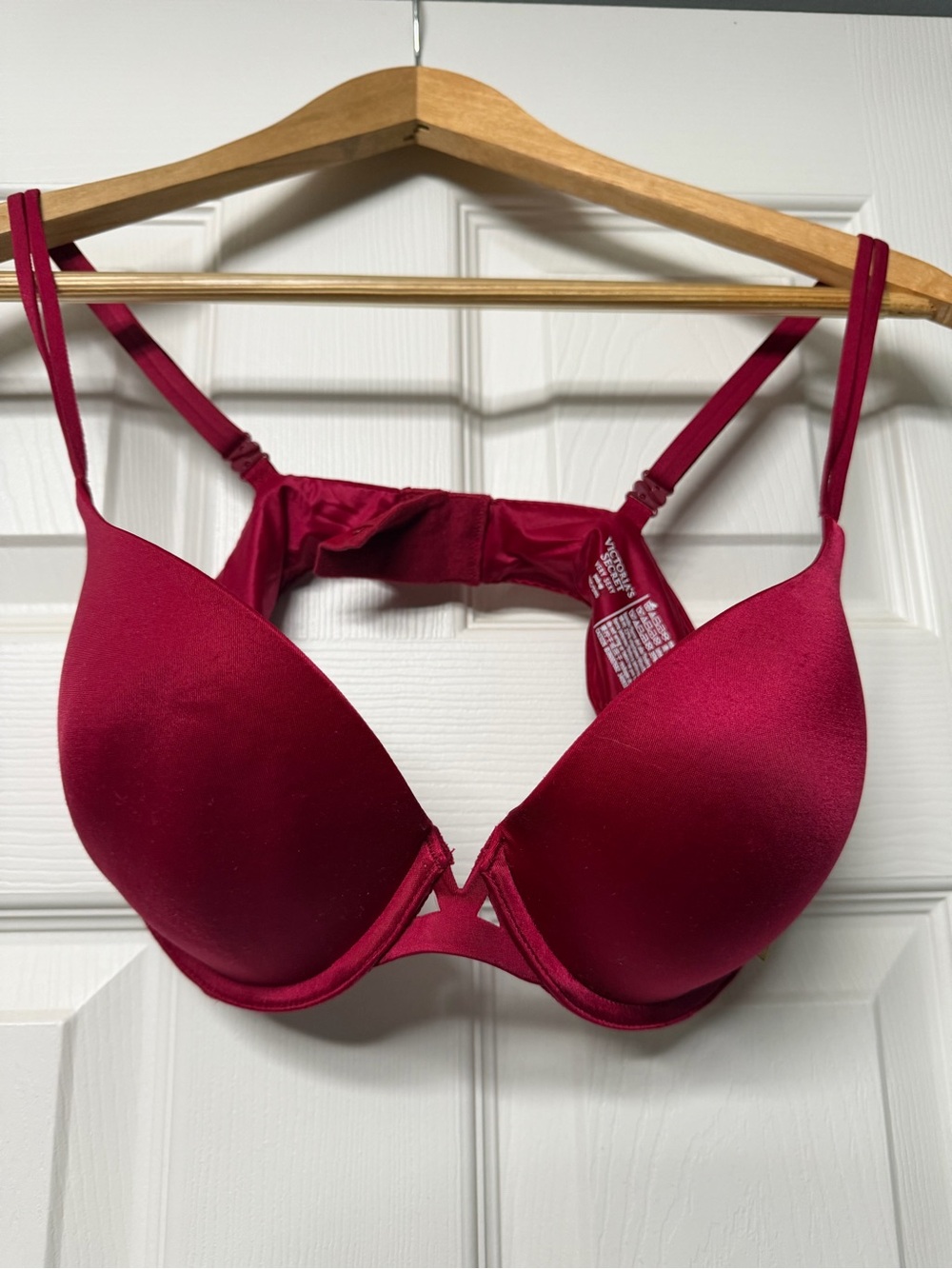 Victoria Secret Red push up bra